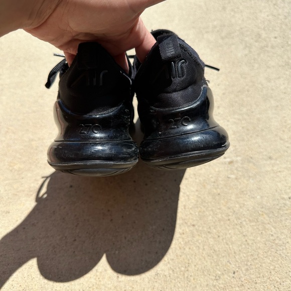 Nike 270 - Picture 4 of 7